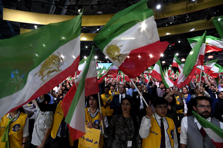 “Canada’s Border Blunder: How Incompetent Fools Let Iran’s Terrorist Thugs Run Wild”